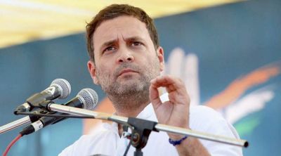 Rahul Gandhi:Govt. took land of poor and gave it to Tata