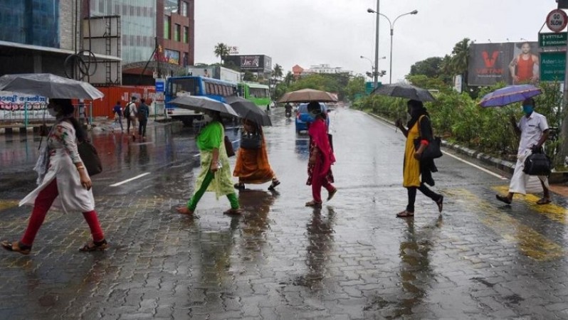 Rainfall Drenches Kerala: Idukki, Kozhikode, and Wayanad Under Orange Alert