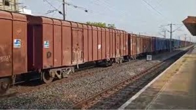 Good train derailed in Uttar Pradesh