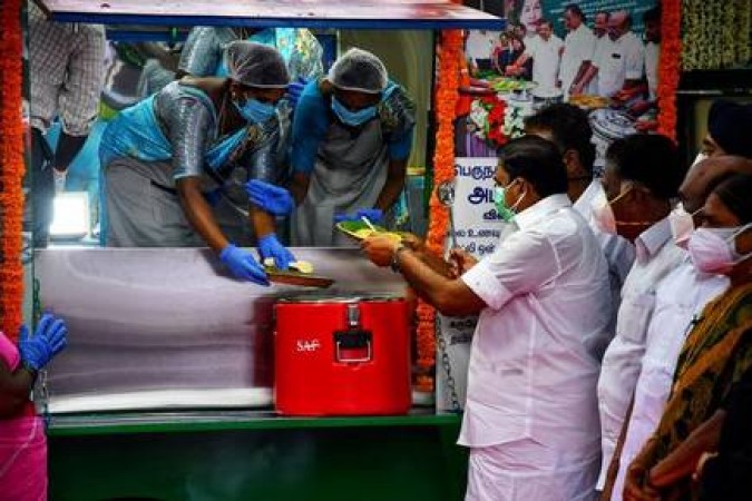 TN CM launches 3 mobile Amma Canteens in Chennai