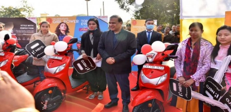 Assam Govt's Grand Gesture: 35,000 Scooters for Meritorious Class 12 Students
