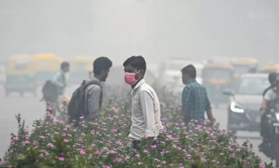 दिल्ली में प्रदूषण 'खतरनाक' स्तर पर पहुंचा, WHO की गाइडलाइन्स से भी 100 गुना अधिक !