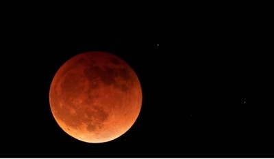 Lunar Eclipse 2022 Updates: See images of the total eclipse