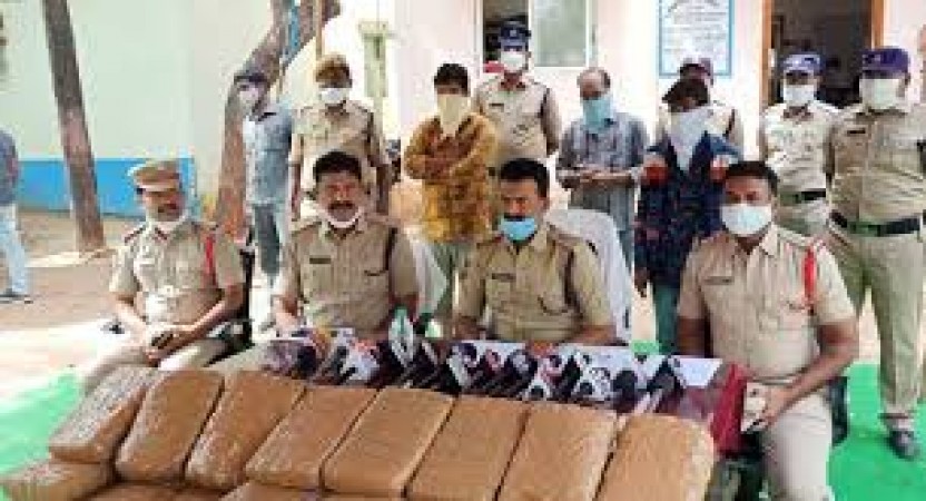 Mahabubabad Rural Police seized 60 kg ganja