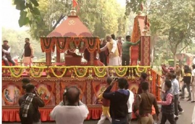 Goddess Annapurna's 'Shobha Yatra' arrives in Kanpur