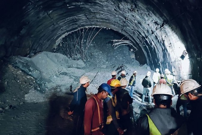 Hope Amidst Debris: Uttarkashi Tunnel Rescue Enters Critical Phase