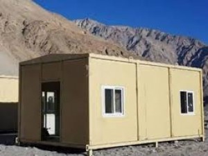 To deal with the harsh winter Indian Army has set up Modern tents with heat up facility