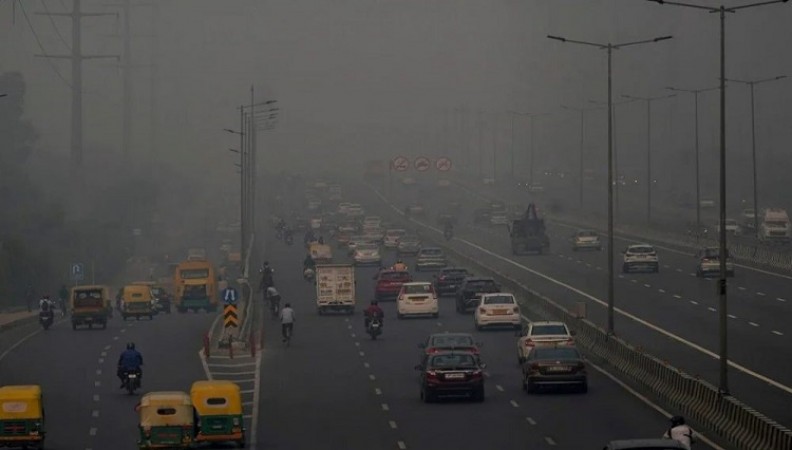 Delhi Air Quality Remains 'Very Poor' at AQI 310