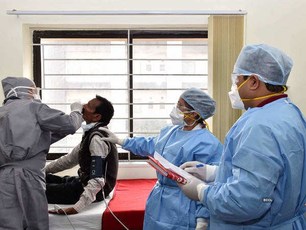Maharashtra: 7 corona patients killed in a day, family creates ruckus