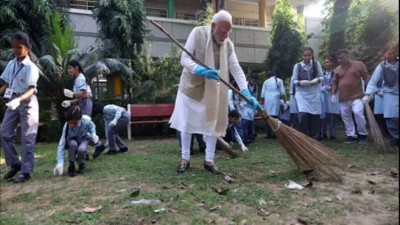 PM Modi's Initiative Turned Mahatma Gandhi’s Dream of a Clean India into Reality, Says Kumaraswamy