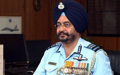 Air Force make up mind for two-front war: :IAF chief