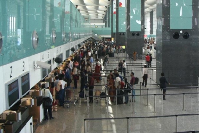 Bengaluru: Airport gets massively crowded; people stand in queues