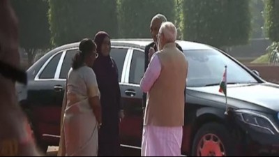 President Murmu and PM Modi Welcome Maldives President Muizzu in Delhi