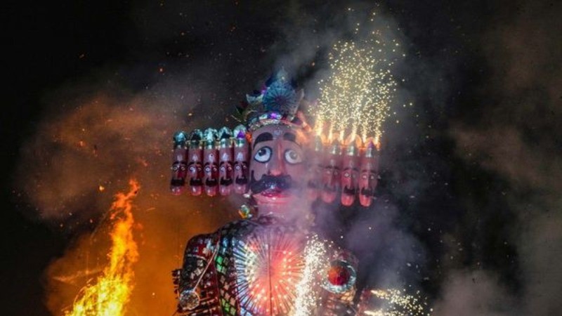 How Traffic Restrictions in Mumbai and Noida Will Impact Dussehra 2024 Celebrations