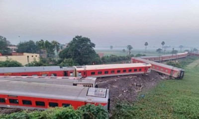 Bihar Train Tragedy: CM Nitish Kumar Announces Rs4 Lakh Ex-Gratia for Deceased Families