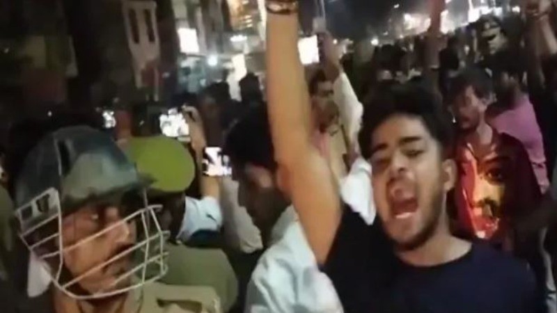 Stone Pelting During Durga Idol Immersion Procession in Gonda's Muslim-Dominated Area