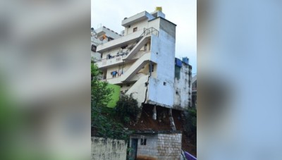 Building collapses in Bengaluru: Two families escaped narrowly