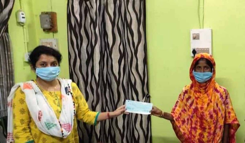 Assam: Financial aid to acid attack victim presented under Nirbhaya Fund