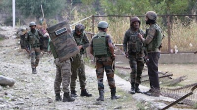 How Security Forces Are Responding to Ongoing Terrorist Encounter in Baramulla