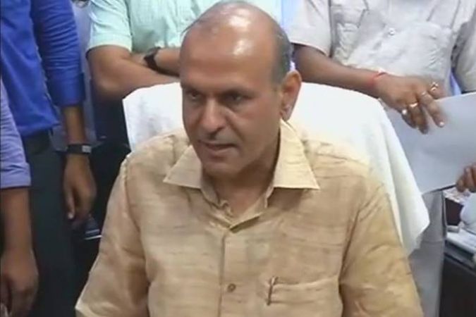 UP Chief Secretary Rajiv Kumar  issued directives for general etiquette