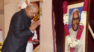 President Kovind pays floral tribute to former President KR Narayanan’s birth anniversary