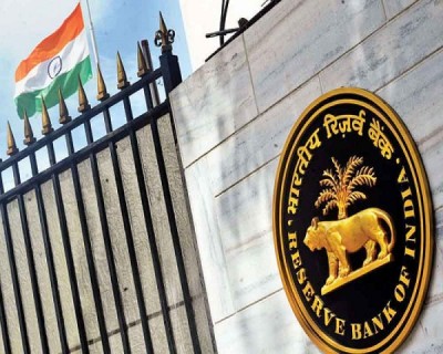 RBI ने कर्जदाताओं से ब्याज छूट लागू करने का किया आग्रह