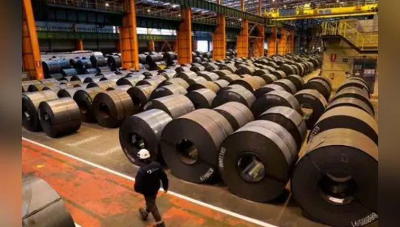 Domestic Long Steel Sales Volume Decline 12-15pc: Crisil
