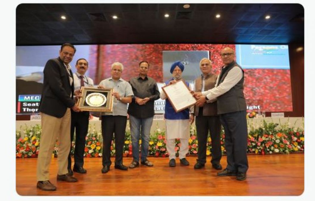 Delhi Metro Rail gets 'Best Passenger Service and Satisfaction' award
