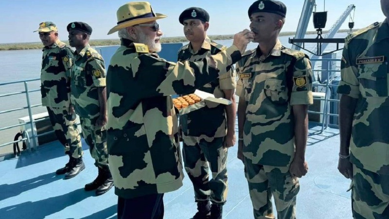 PM Modi Celebrates Diwali 2024 with BSF Jawans in Kutch