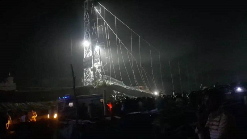Gujarat Bridge Collapse: Kejriwal cancels road show in Adampur