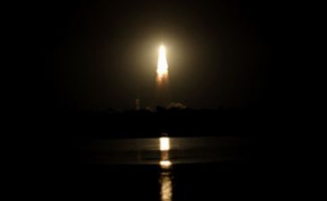 PSLV-C39 mission fails; IRNSS-H1 satellite trapped inside heat shield