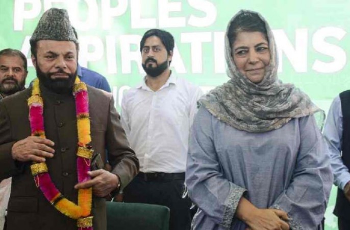 Former Hurriyat Member Syed Salim Geelani Joins PDP, Supports Dialogue for Kashmir Solution