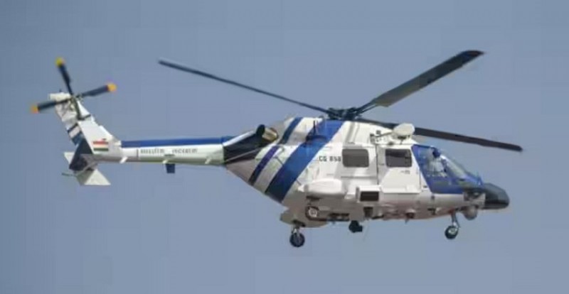 Indian Coast Guard Helicopter Emergency Landing in Arabian Sea, Search Underway