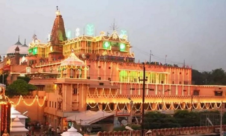 Unique Janmashtami 2023: Mathura Temple Honors Chandrayaan-3's Success