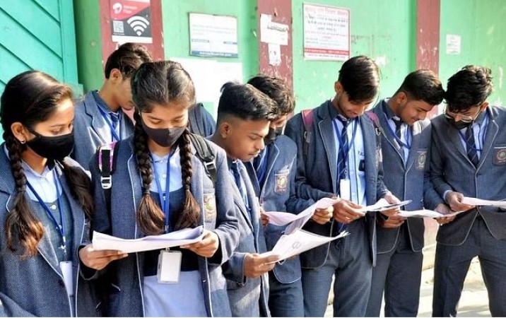 कई स्कूलों में अचानक पहुंची CBSE की टीम, सामने आई गड़बड़ी