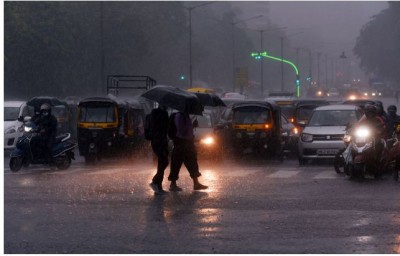 तेलंगाना में भारी बारिश ने ढाया कहर, 4 लोग हुए लापता