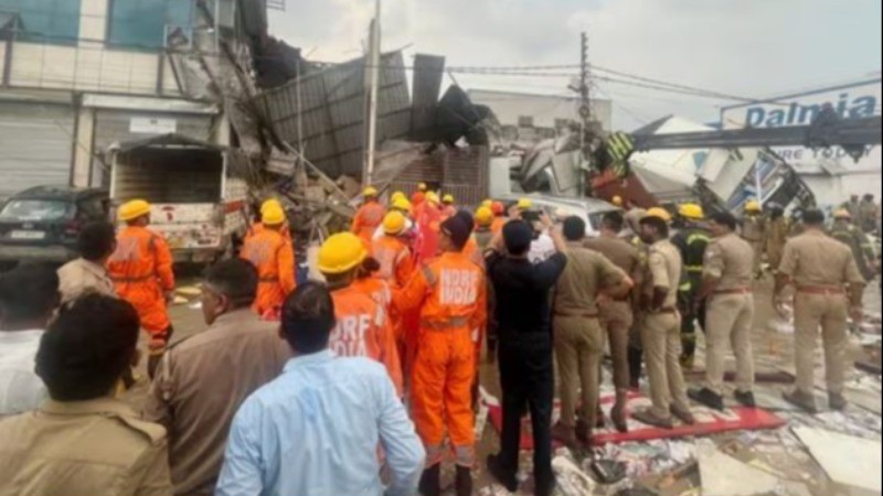 Building Collapse in Lucknow’s Transport Nagar Claims One Life, Several Trapped