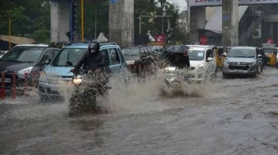तेलंगाना में मूसलाधार बारिश बन रही लोगों के लिए बड़ी परेशानी