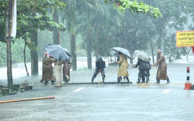 केरल में भारी बारिश की जताई गई चेतावनी
