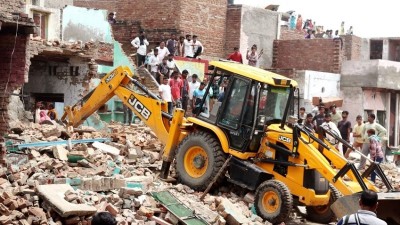 Supreme Court Halts 'Bulldozer Demolitions' Across India Till October 1