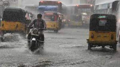 Heavy rain in Telangana, 3 people died