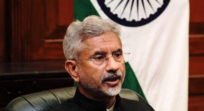 Jaishankar meets Chinese foreign minister, calls for early resolution of disagreements on LAC
