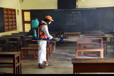 Schools will remain close in Maharashtra till January 15