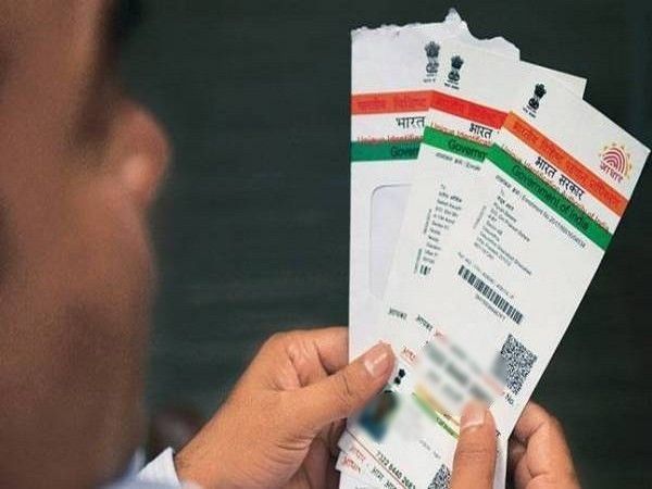SC upholds verdict on constitutional validity of Aadhaar, not necessary for schools, bank account and Mobile connections