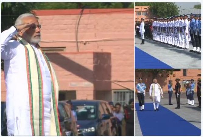 PM Modi inspects the Guard of Honour at the inauguration of Parakram Parv