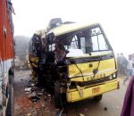 बस की भिड़ंत में 2 विद्यार्थियों की मौत