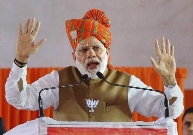 PM Modi slams Congress on NYAY scheme to remember poor only during elections