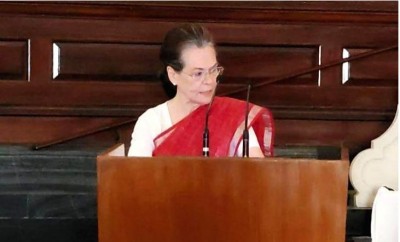 'BJP leaders running a divisive agenda in many states, but we will not be afraid..', said Sonia