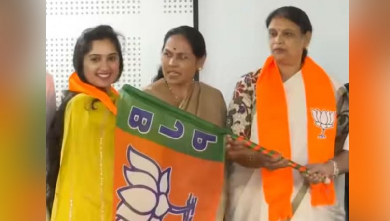 Karnataka Polls:  Kagodu Thimmappa's Daughter Rajanandini Joins BJP