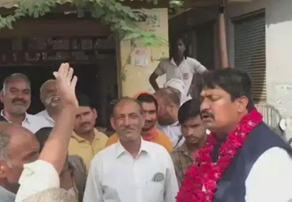 BSP candidate Guddu Pandit abuses PM Modi andYogi Adityanath